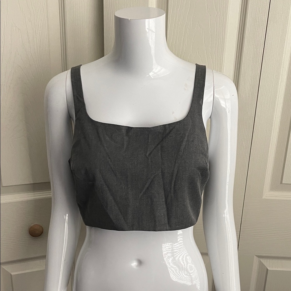 NEW House of Harlow 1960 Cropped Top Wide Leg Pants Set in gray. #0300 - Picture 11 of 15